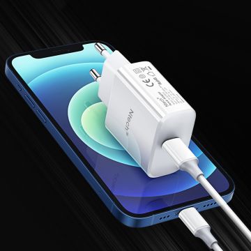 USB C Oplader / USB C Lader / USB C Stekker - Ntech - met Lightning naar USB-C kabel (2 meter) Geschikt voor iPhone 12 / 12 Pro / 23 Pro Max / Geschikt voor iPhone 11 / 11 Pro / 11 Pro Max